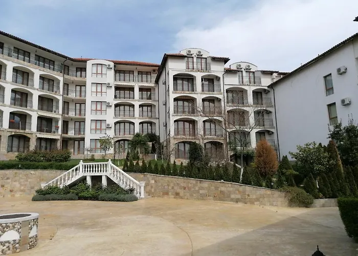 Triumph Village Aparthotel Sveti Vlas