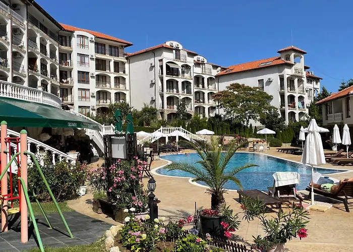 Triumph Village 4* Sveti Vlas