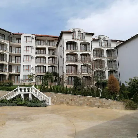 Triumph Village Aparthotel Sweti Wlas