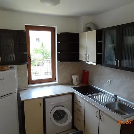Triumph Village Aparthotel Sveti Vlas
