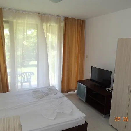 Triumph Village Hotel de apartamente Sveti Vlas
