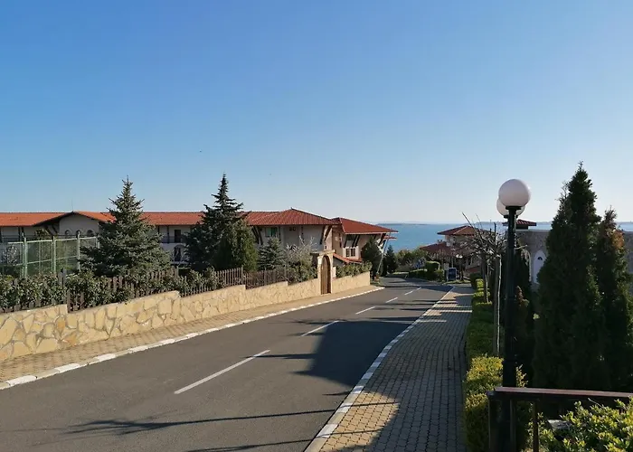 Triumph Village 4* Sveti Vlas