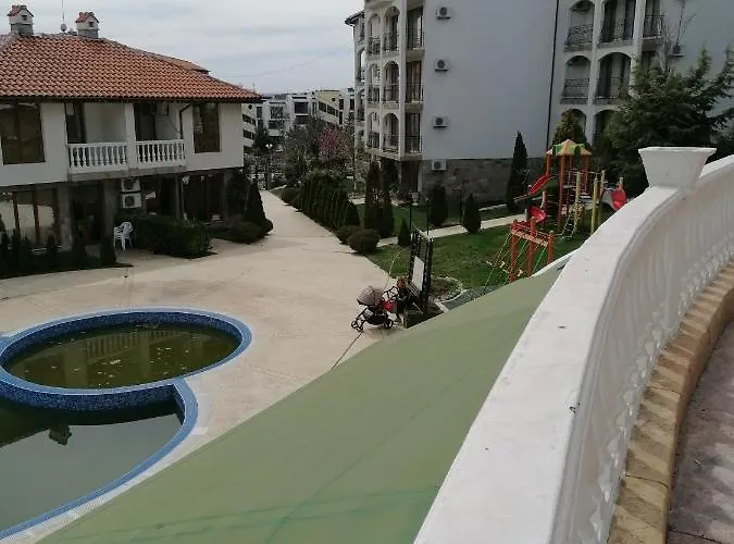 Appart hôtel Triumph Village